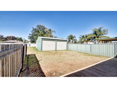 40 Meadowbank Drive, Dubbo