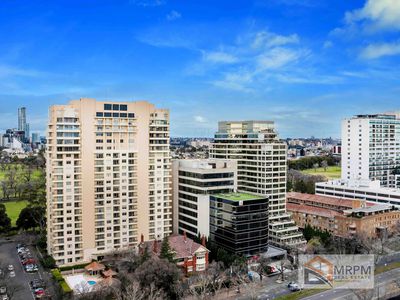 1407 / 470 St Kilda Road, Melbourne
