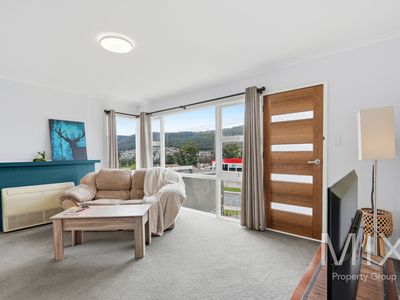 47 Sugarloaf Road, Risdon Vale