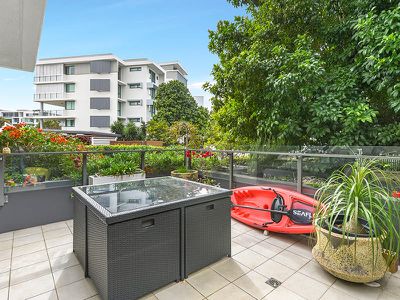 3106 / 323 Bayview Street, Hollywell