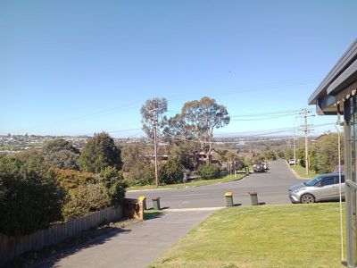 1 / 87 North Valley Road, Highton