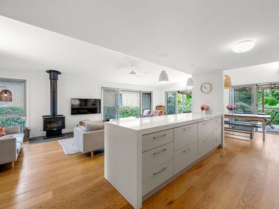 8 Osmonds Lane, Port Fairy