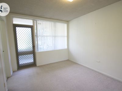 15 / 54 Meadow Crescent, Meadowbank