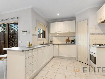 1 / 5 Dingle Court, Berwick