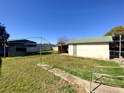 5 Ryan Street, Forbes