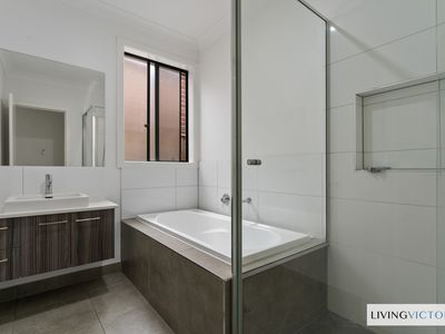 16 Benambra Street, Tarneit