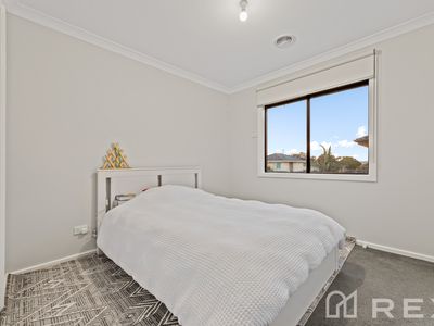 11 / 30 Central Road, Hampton Park