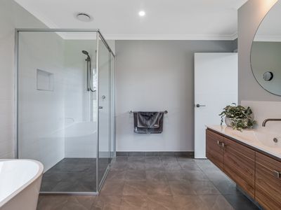 169 Back Kyneton Road, Heathcote