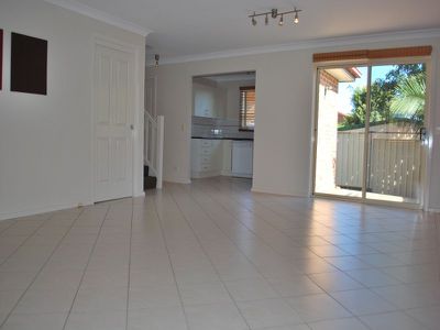 3 / 88 Daintree Drive, Albion Park