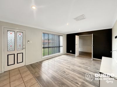 39 Cardiff Arms Avenue, Dubbo