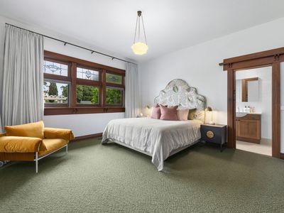 136 Noble Street, Newtown