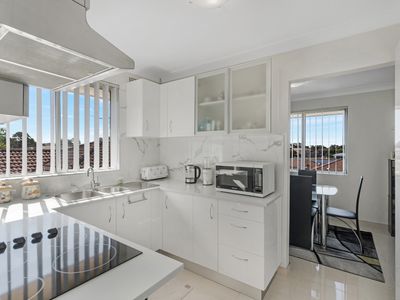 9 / 15 McBurney Road, Cabramatta