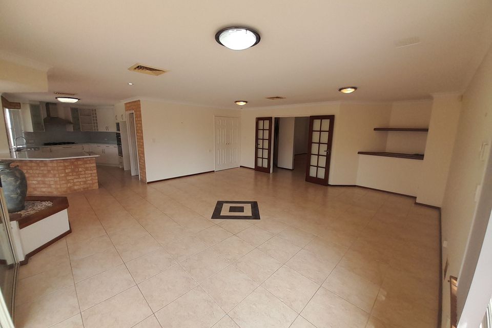 14 KEEL COVE, Waikiki