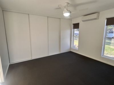 5 Helmsman Close, Safety Beach
