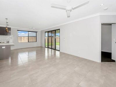 31 Bellamy Drive , Tolga