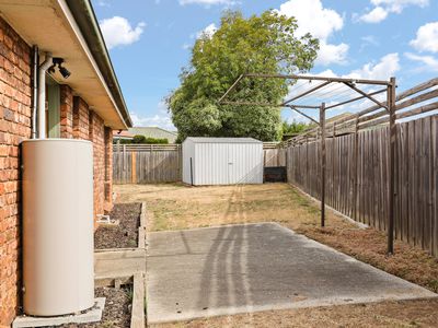 2 / 9 Jupiter Court, Prospect Vale