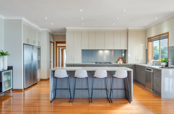 10 The Ridge, Oaklands Junction