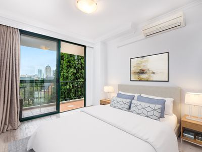 77 / 156 Chalmers Street, Surry Hills