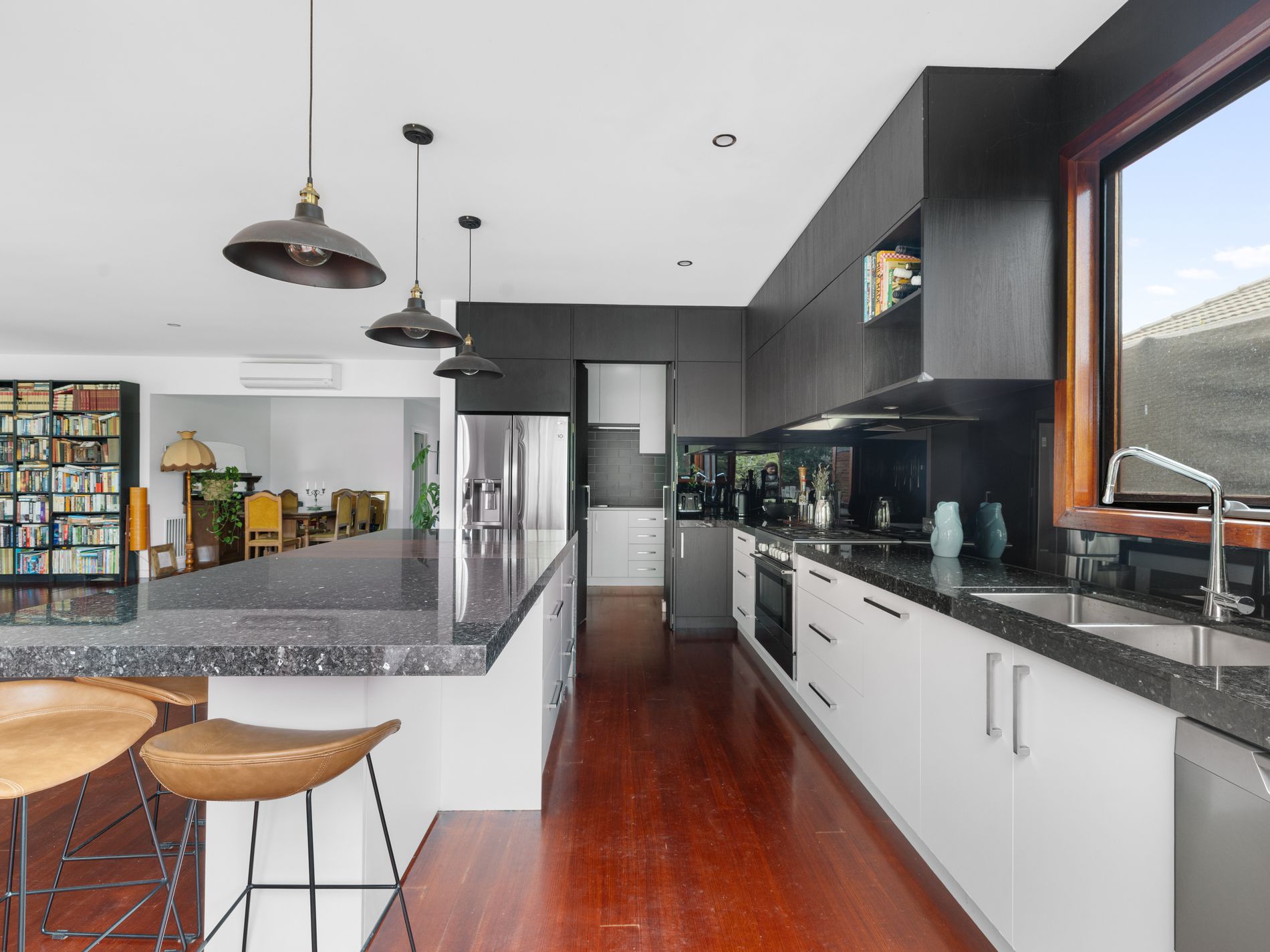 27 Huxtable Avenue, Altona North