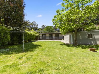 20 Memorial Avenue, Emerald