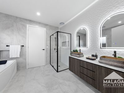 49 Dalk Drive, Gisborne