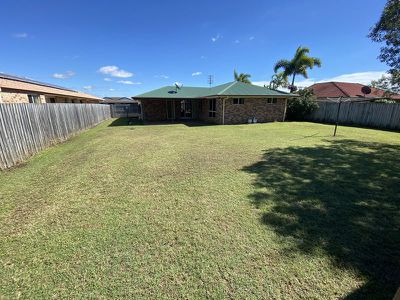 121 Ibis Boulevard, Eli Waters