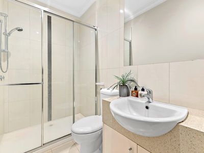 3 / 2 Kuebler Street, Glen Waverley
