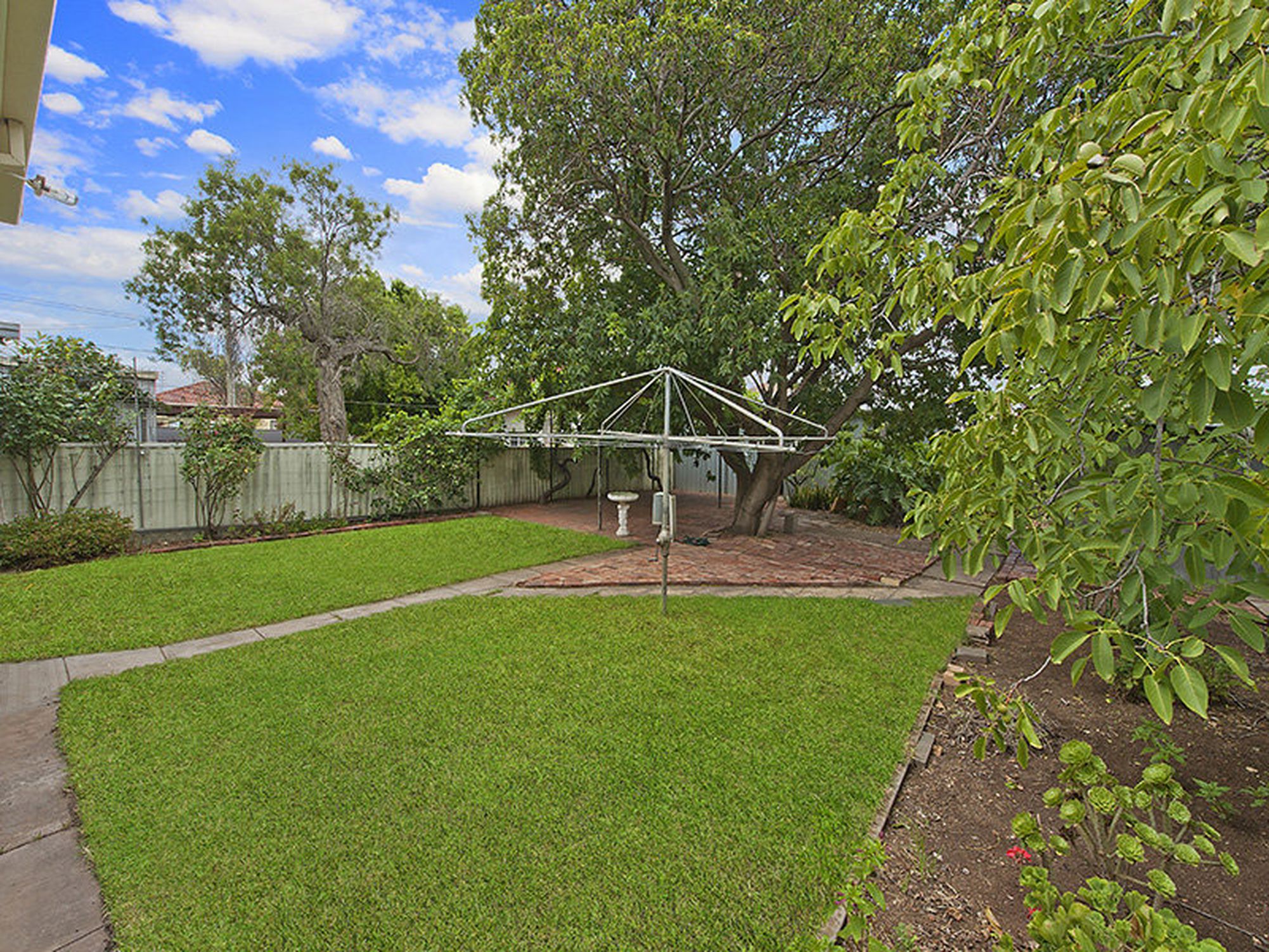 12 Bond Court, Woodville North