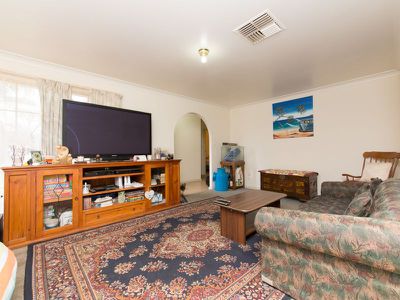 35 Lindsay Place, Dubbo
