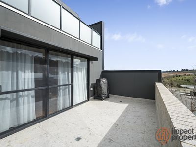 18 Redpath Terrace, Whitlam