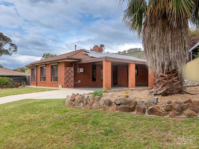 2 FISHER COURT, Wodonga