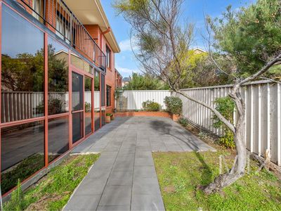 4 / 9 Hildern Street, New Town