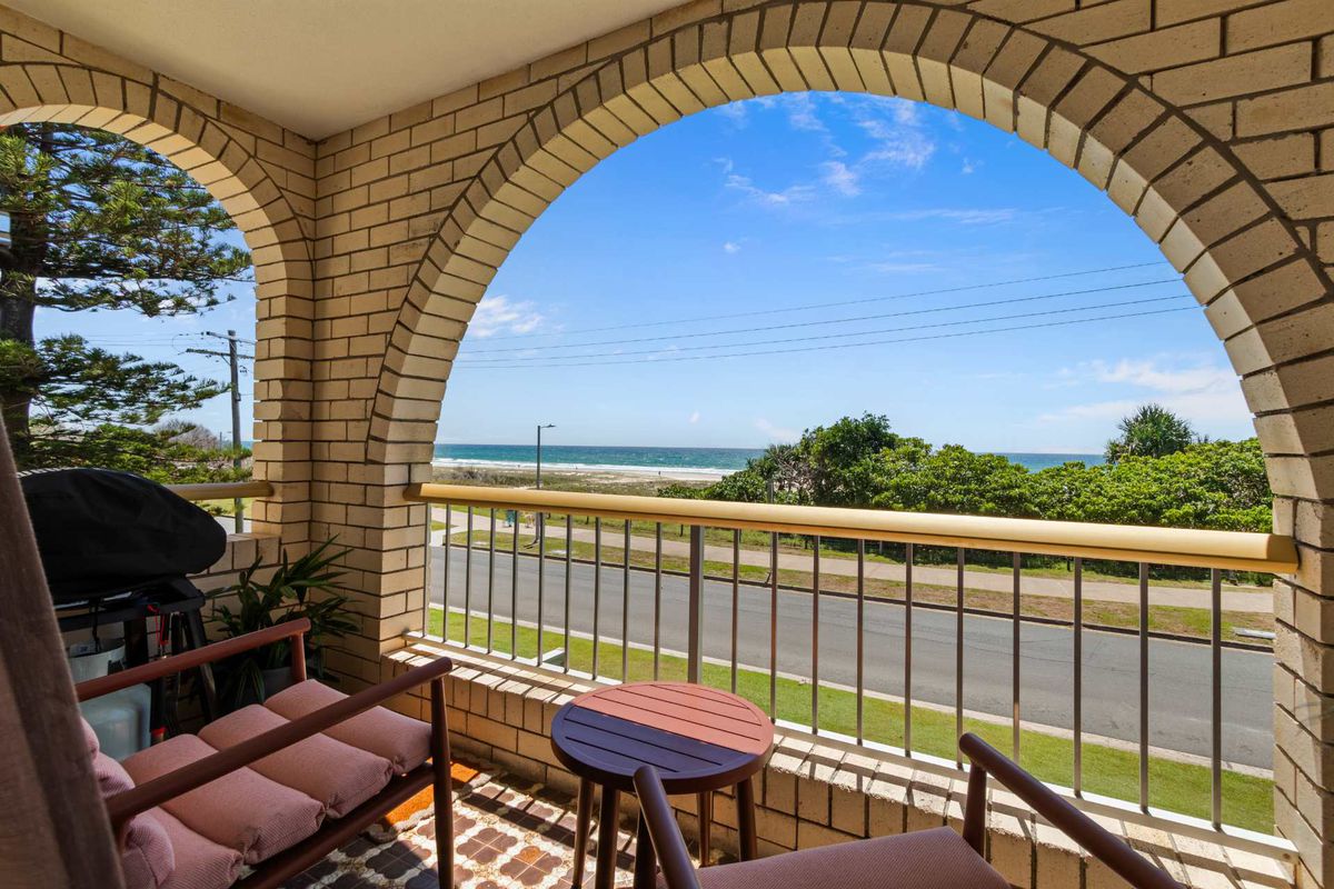 3 / 220 Pacific Parade, Bilinga