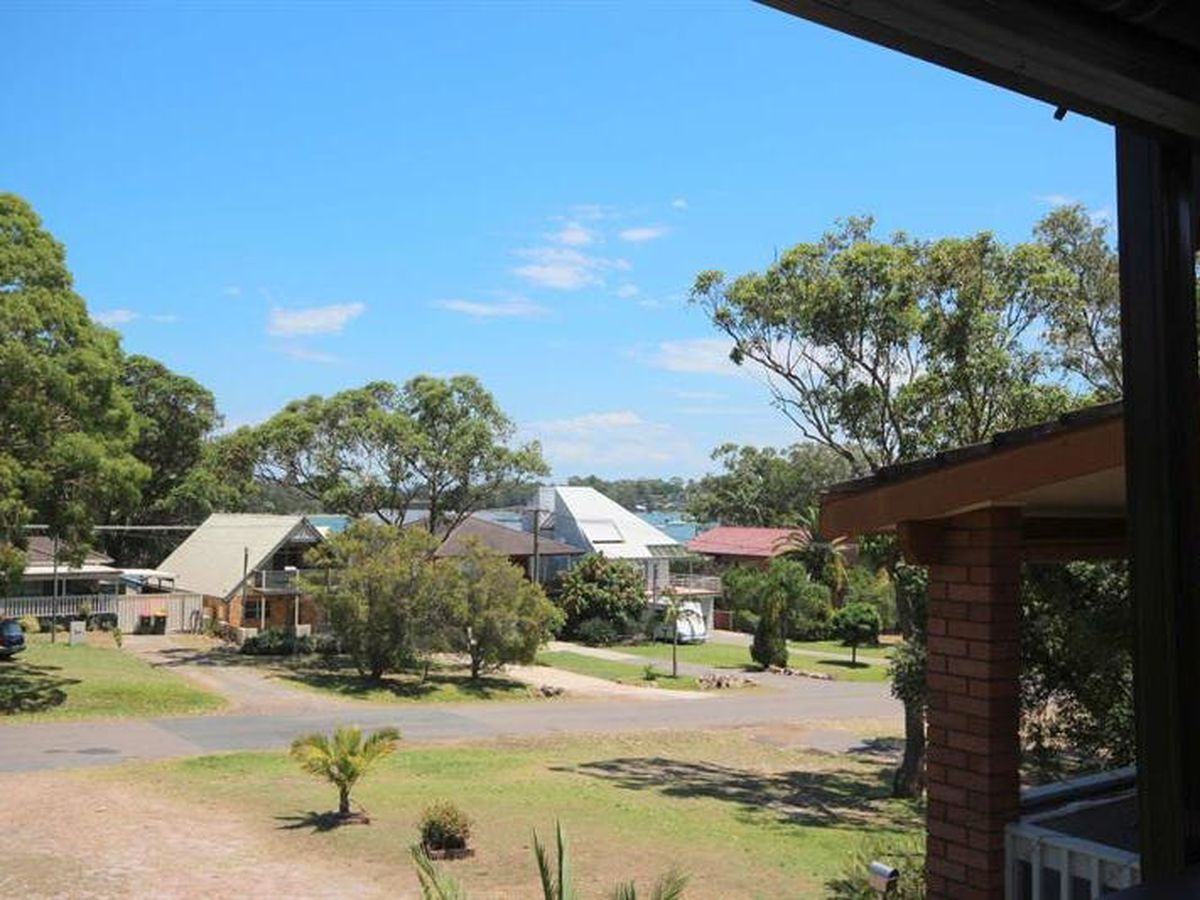 11 Avenue Of The Allies -, Tanilba Bay, Tanilba Bay - Thumbnail 4