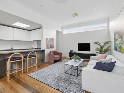 37 Robbs Road, West Footscray