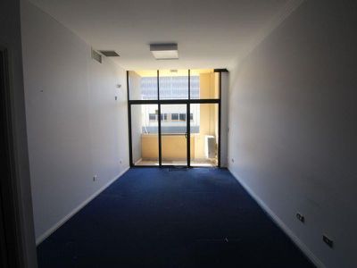 Suite 3 / 105 Church St, Parramatta