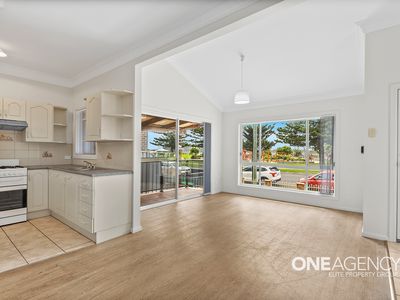 1/21 Reddall Parade, Lake Illawarra