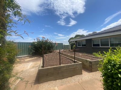 20  k Road, Werribee South