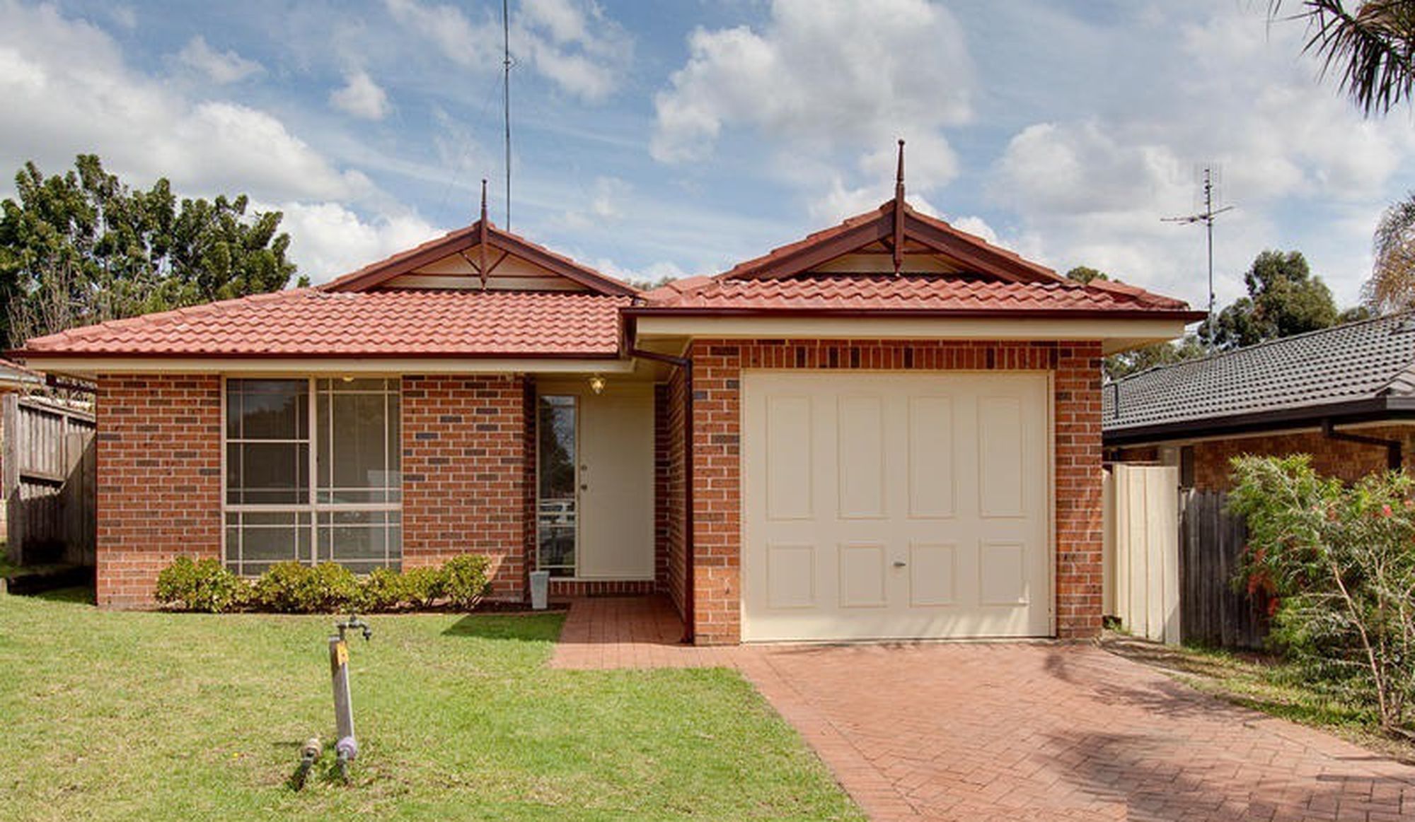 21 Nydeggar Avenue, Glenwood