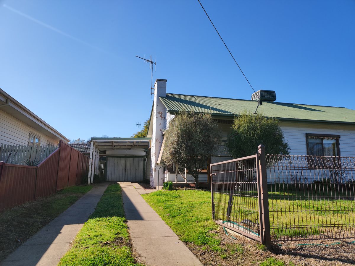 3 Swanlea Avenue, Benalla