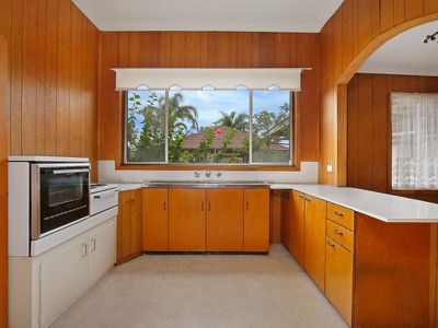 11 Balmoral Street, Balgownie