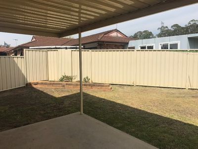 124 Cockatiel Circuit, Green Valley