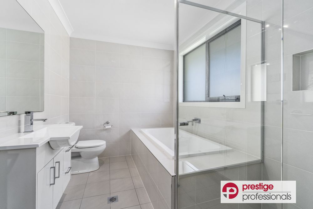 2 Komiatum Street, Holsworthy