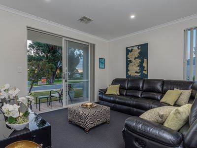 28 Ashmore Avenue, Two Rocks