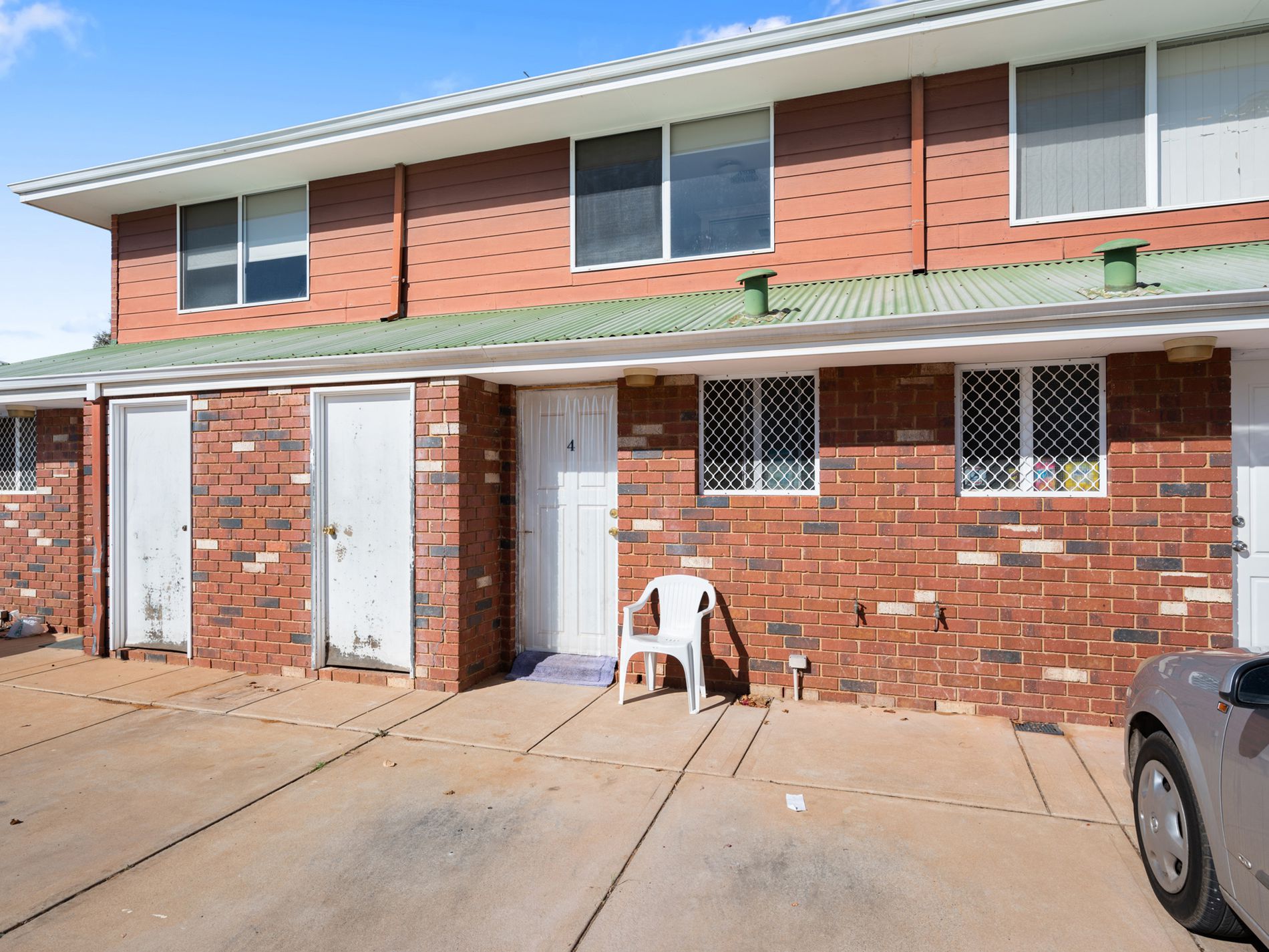 4 / 13 Brookman Street, Kalgoorlie