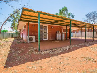 12 Etrema Loop, South Hedland
