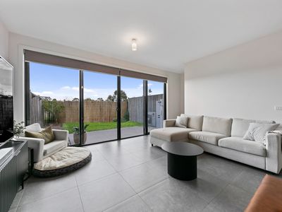 6 Belle Vista, Keilor East