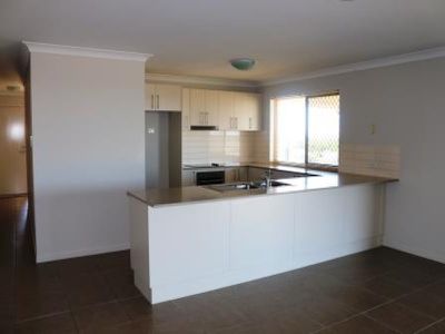 16 Mia Court, Kawungan