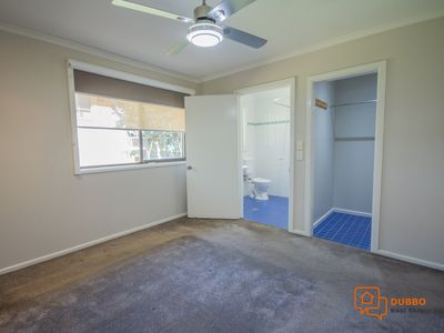 13-15 Stonehaven Avenue, Dubbo