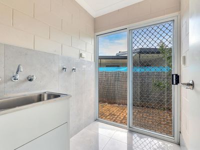 27 Sonder Crescent, Bakewell